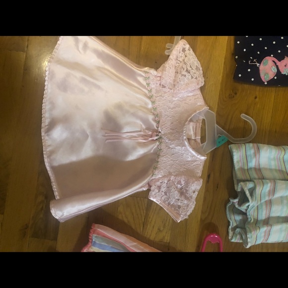 More than 100 pieces rompers dresses and sets - Picture 9 of 9
